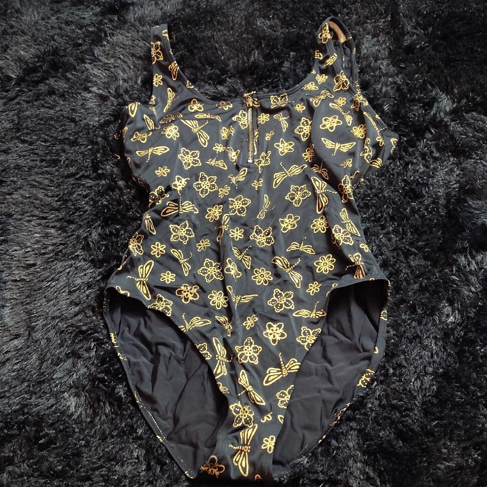 Black and Gold Floral Swimsuit ***VINTAGE*** KATHY IRELAND ONE-PIECE SWIMWEAR